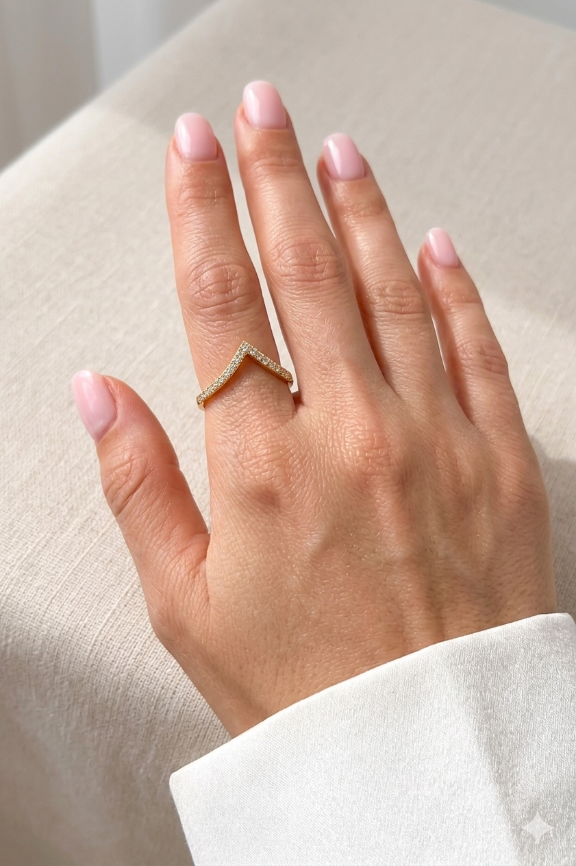 Elegant Gold Plated V-Shape Crystal Ring for Women