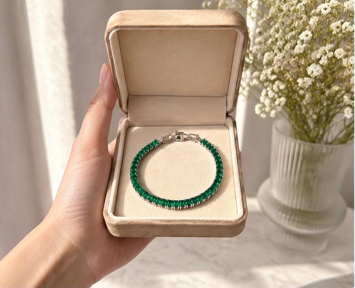 Elegant Emerald Green Tennis Bracelet for Women