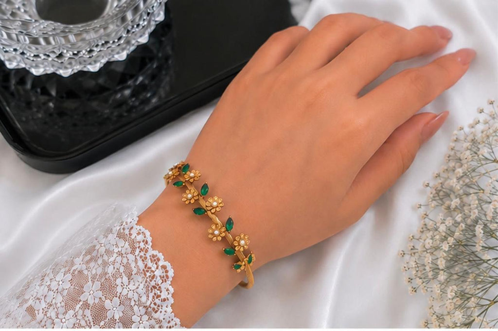 Gold Cuff Bracelet (Kada)